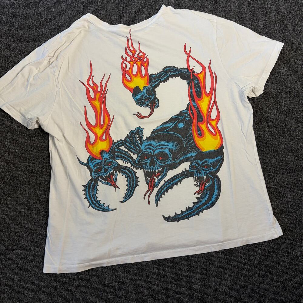 Vintage Y2k Allsaints Skull Scorpion Skater Overprint Flames Graphic Tee Medium